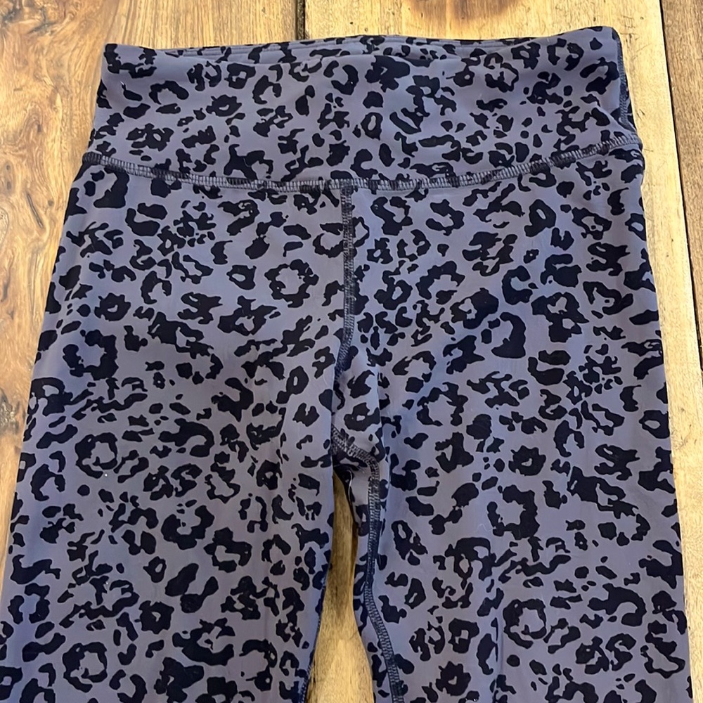 Girls Athleta leggings